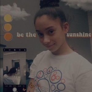 Meet your Posher, Yasmine